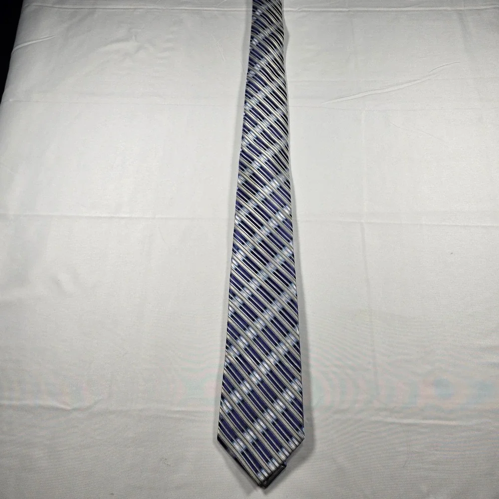 Corsicano Mens Blue Silver Striped Microfiber‎ Handmade Necktie Classic Tie